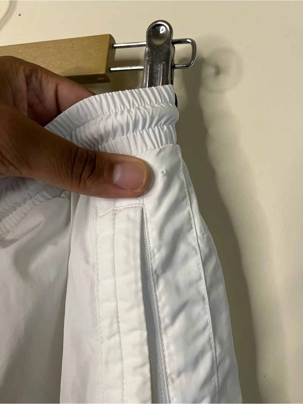 SS19 Kith White Nylon Meshed Lined Active Swim Shorts Size M *FLAWS*